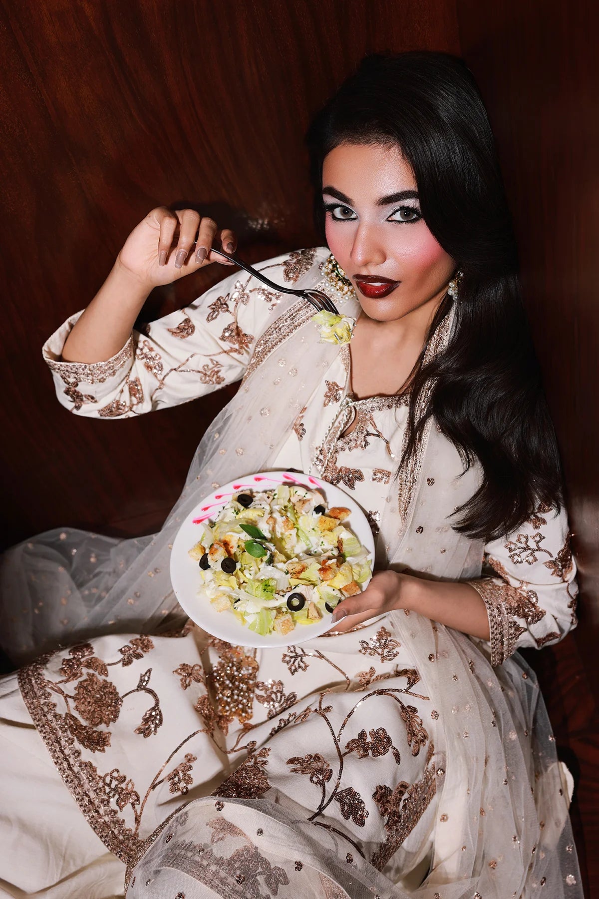 CMA-5-113 White raw silk 3PC embroidered suit by Charizma Pret’25