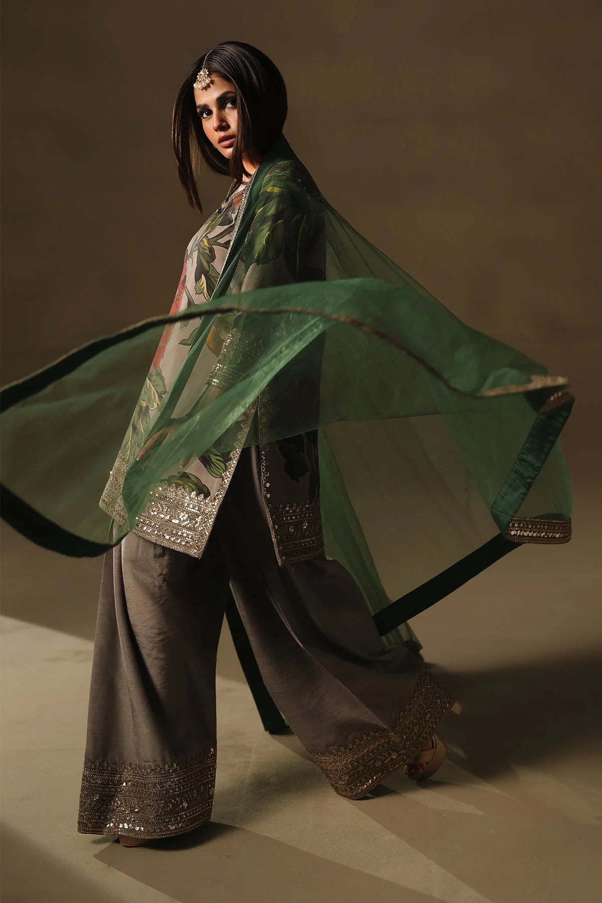 CMA-5-191 Charizma Mi Amor grey raw silk floral shirt with farshi shalwar and net dupatta, stitched semi-formal ensemble available at Pakistanimoda