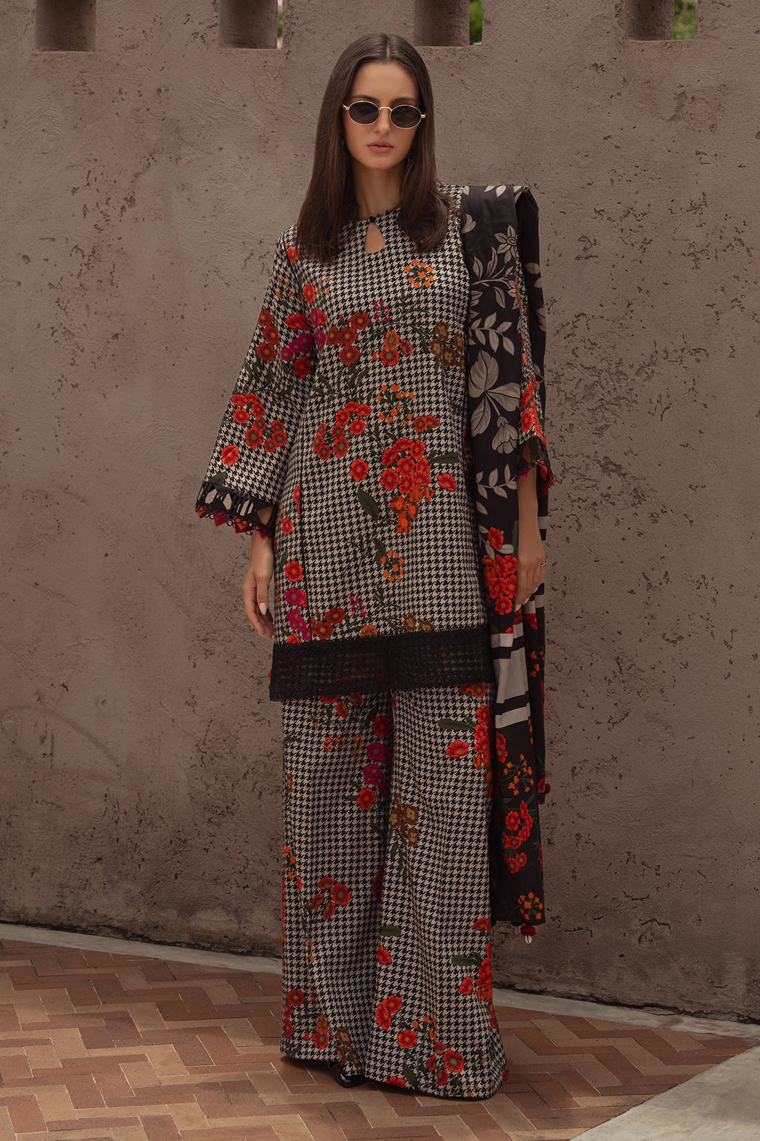 CPW5-04 Charizma Black & White Printed Linen Stitched 3PC Suit Winter 2025 at Pakistanimoda.com