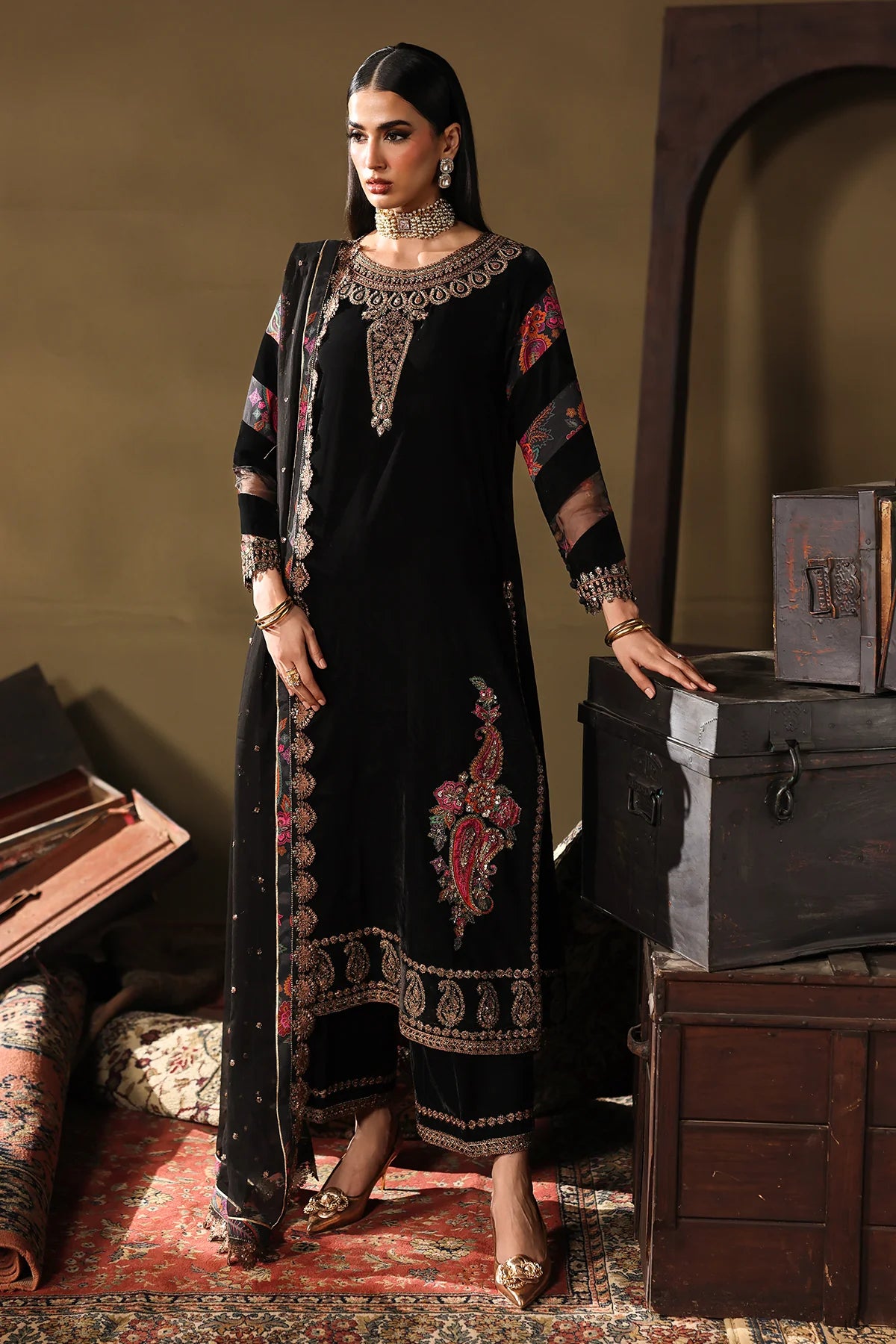 Charizma Signora CVT5-01 black velvet 3-piece suit with hand embroidery and embroidered dyed chiffon dupatta, available online at Pakistanimoda.