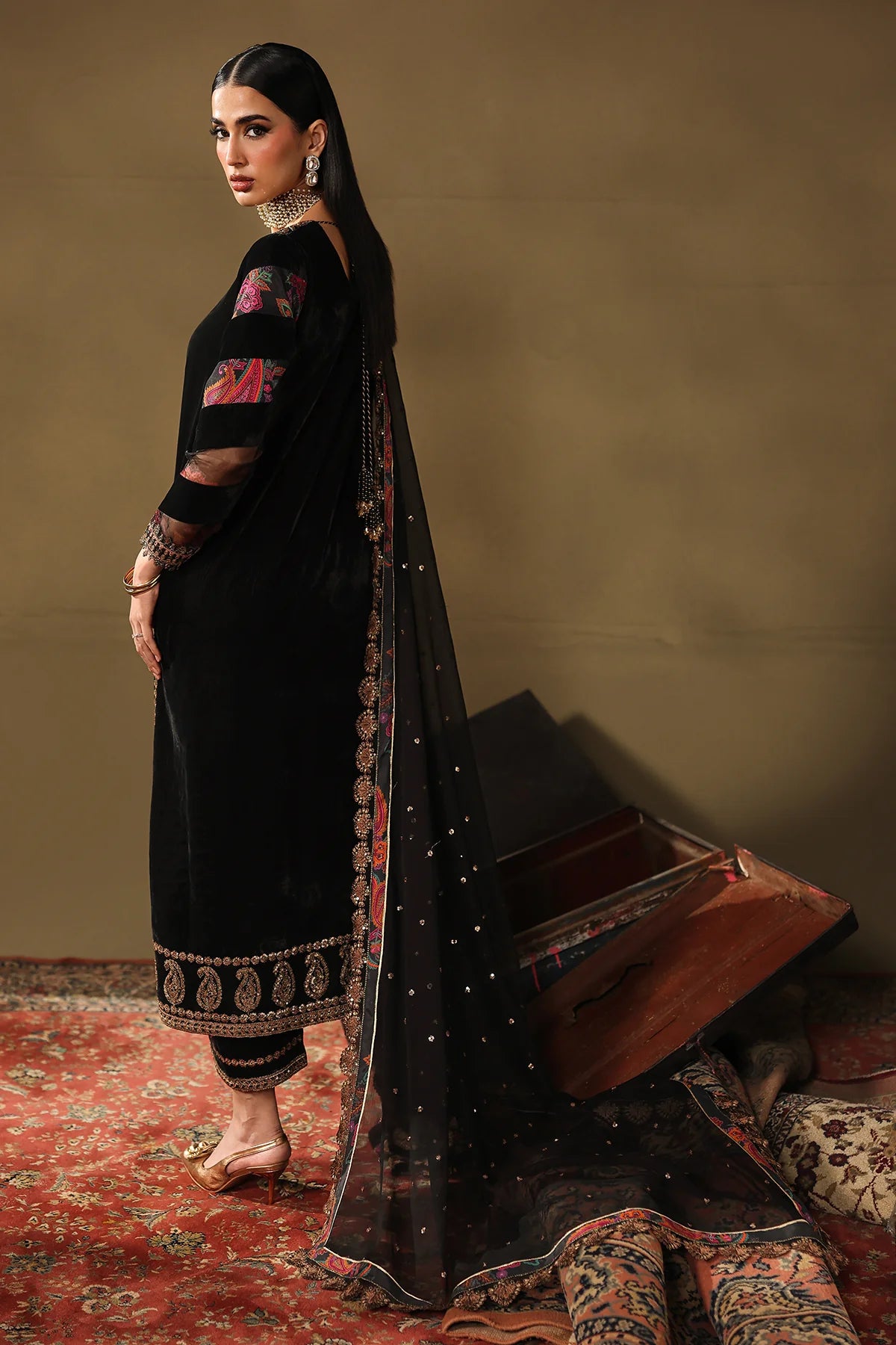 Charizma Signora CVT5-01 black velvet 3-piece suit with hand embroidery and embroidered dyed chiffon dupatta, available online at Pakistanimoda.