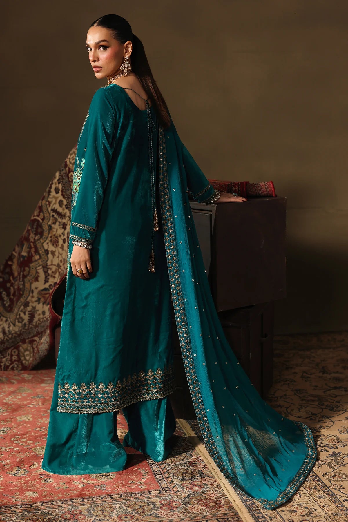 Charizma Signora CVT5-07 teal velvet 3-piece suit with embroidered dyed chiffon dupatta and intricate hand embroidery, available at Pakistanimoda.