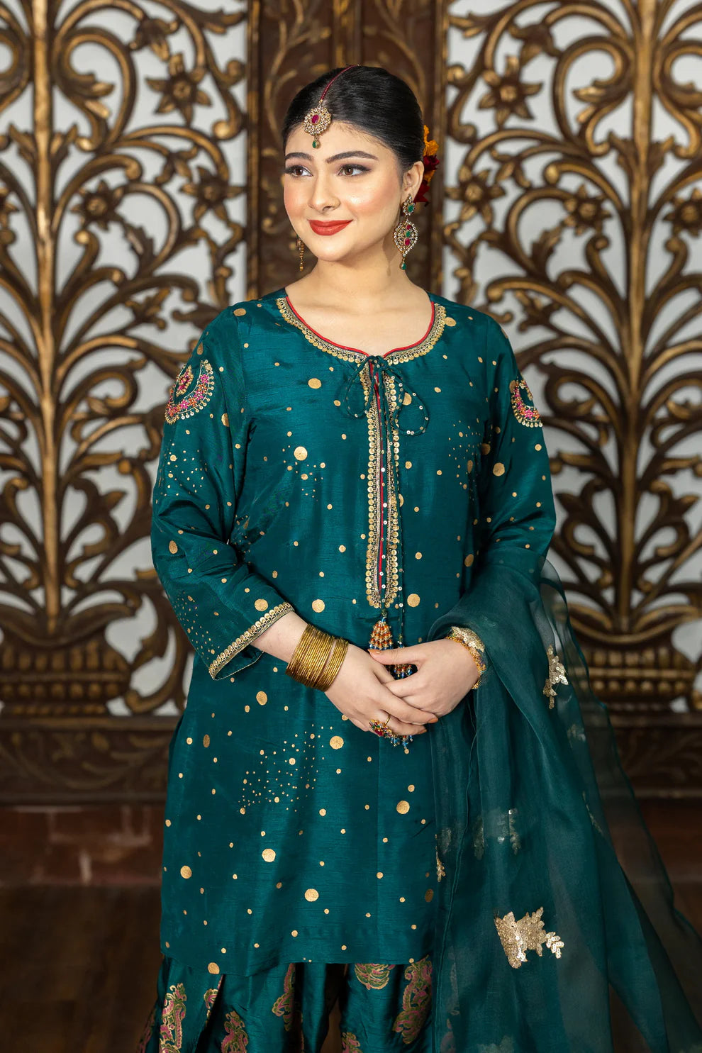 Pakistani Shalwar Suit with Organza Dupatta