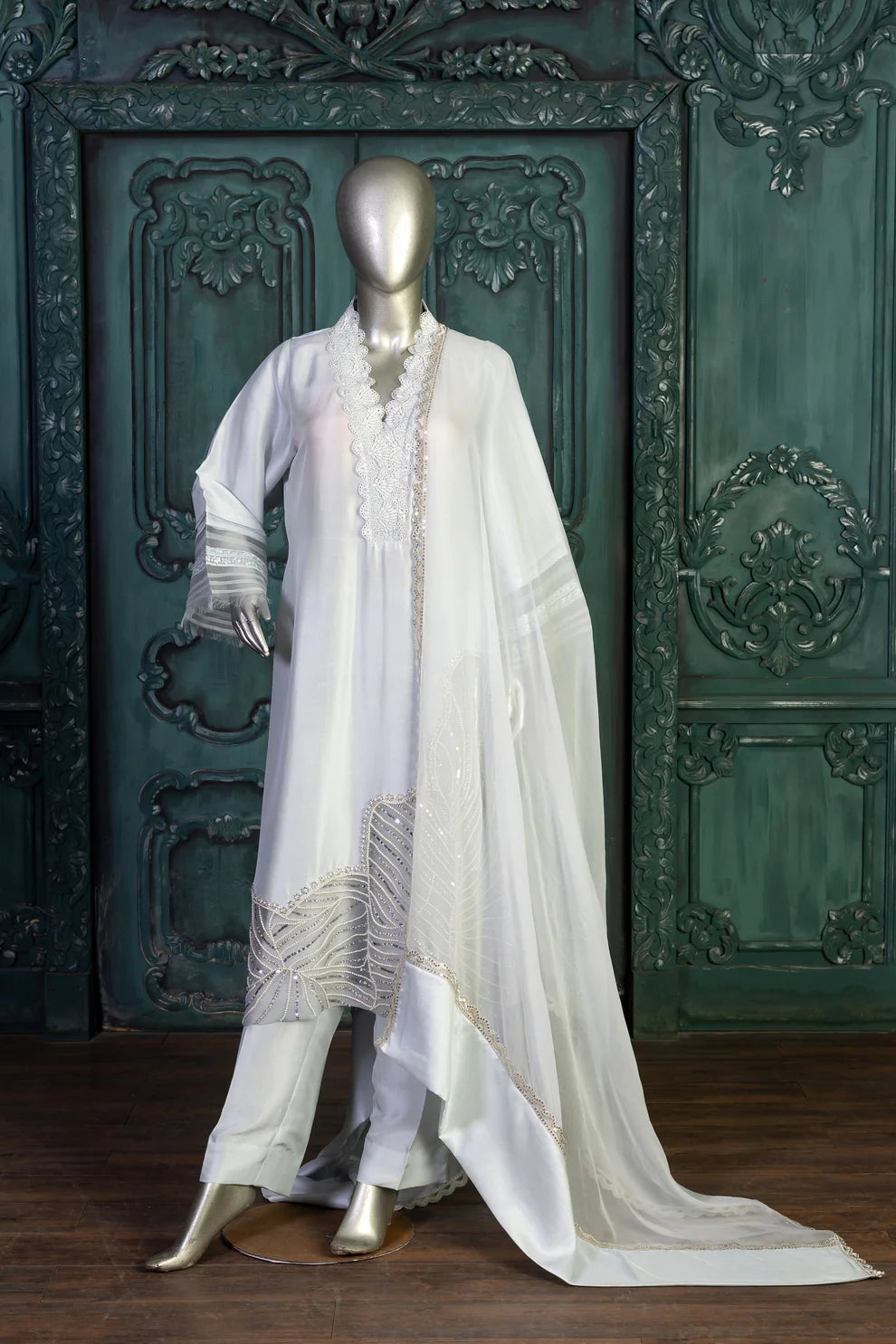 Chandani-Elegant Light Grey Embroidered Pakistani Formal Wear for Women