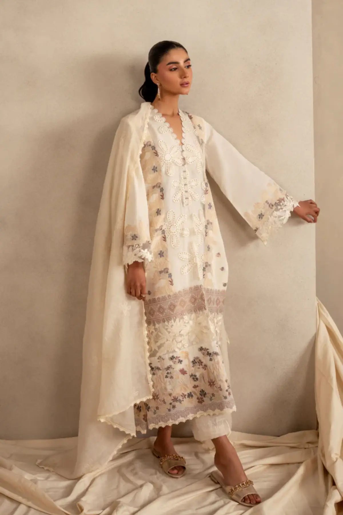 Cloud Nine MSSL-09 by Asifa & Nabeel from Meraki Summer 26 stitched lawn 3PC at Pakistanimoda in ivory tone!!