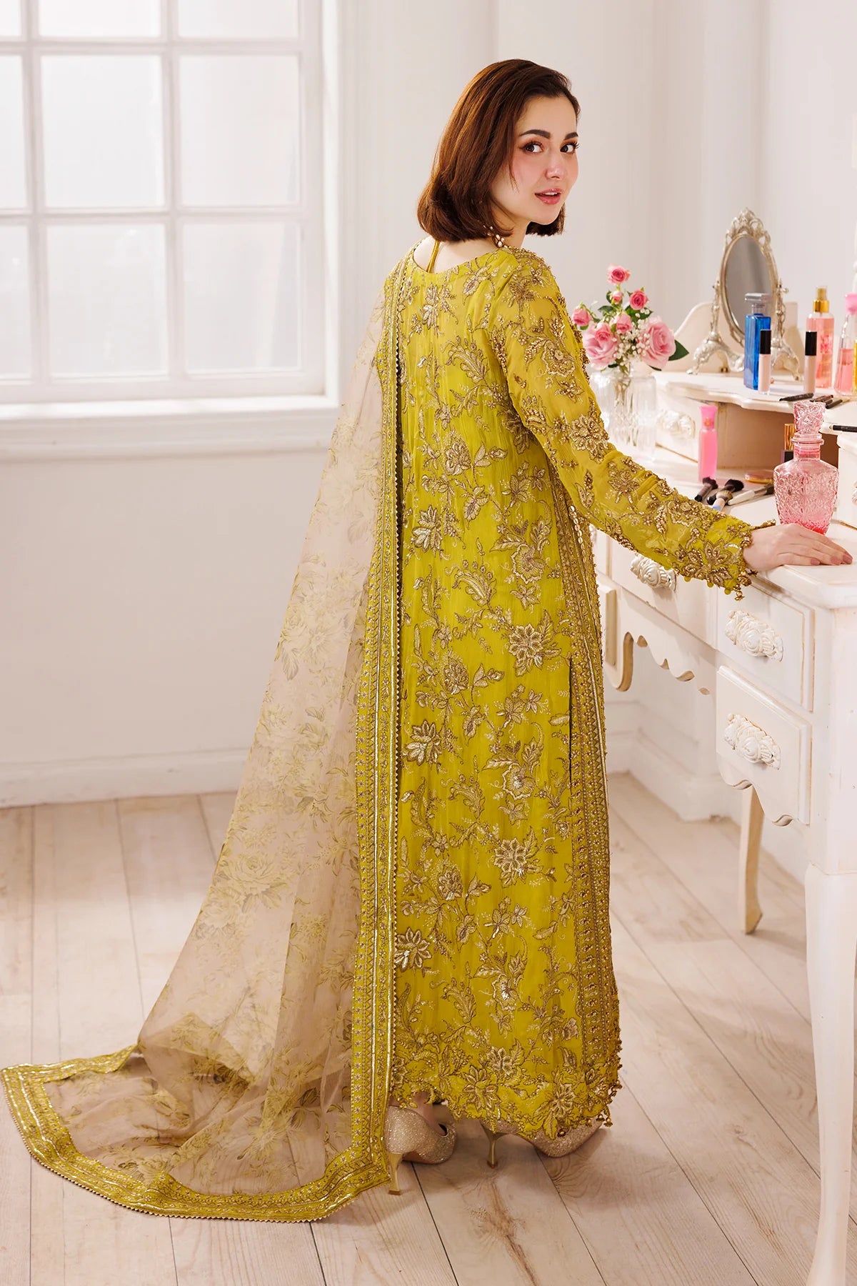 DJ5-04- Dastan E Jashan '25 Vol- 01 Luxury Ensemble By- Charizma