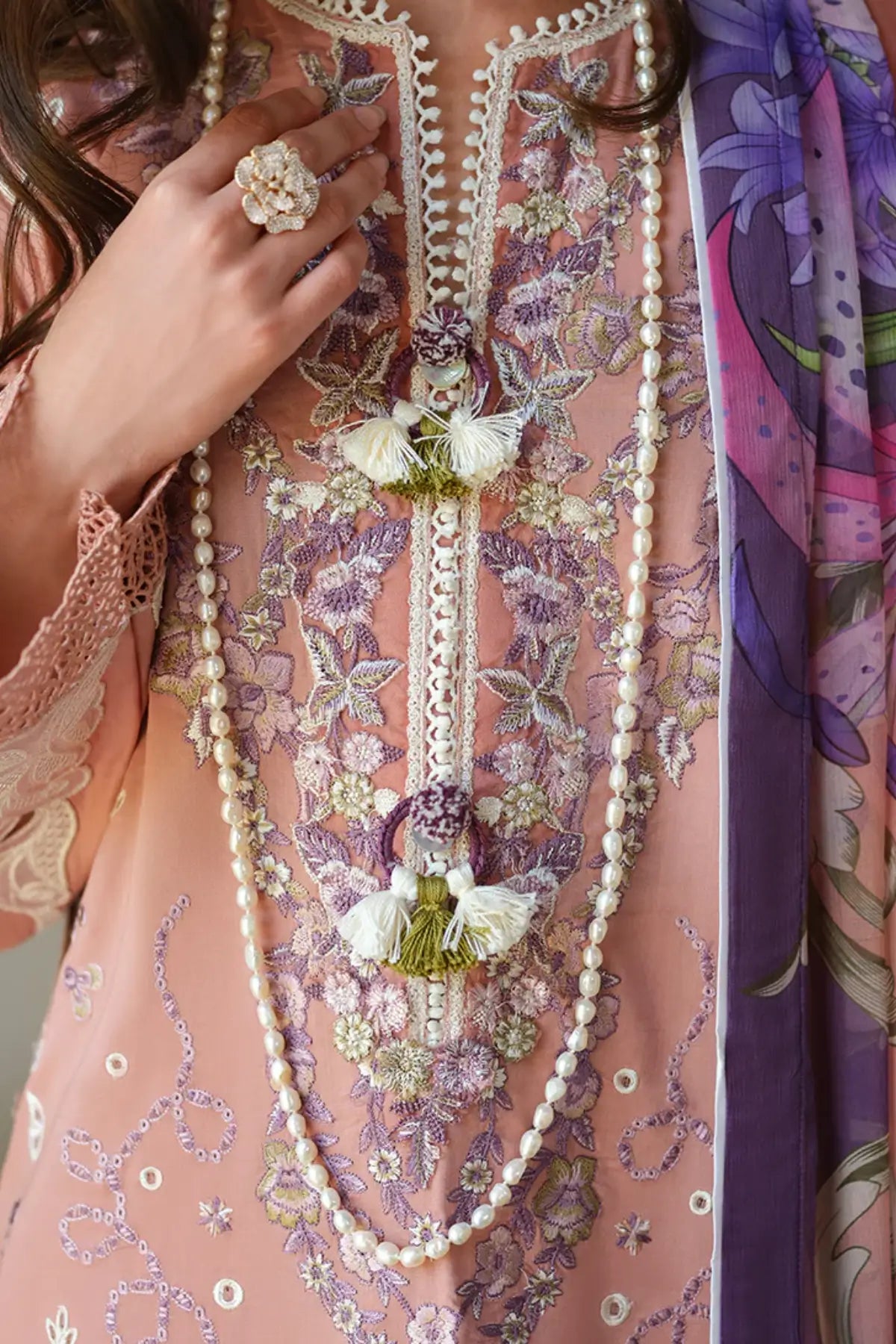 Daisy Chain Mushq Amoi mocca chikan lawn stitched 3PC suit with chiffon dupatta and cotton pants