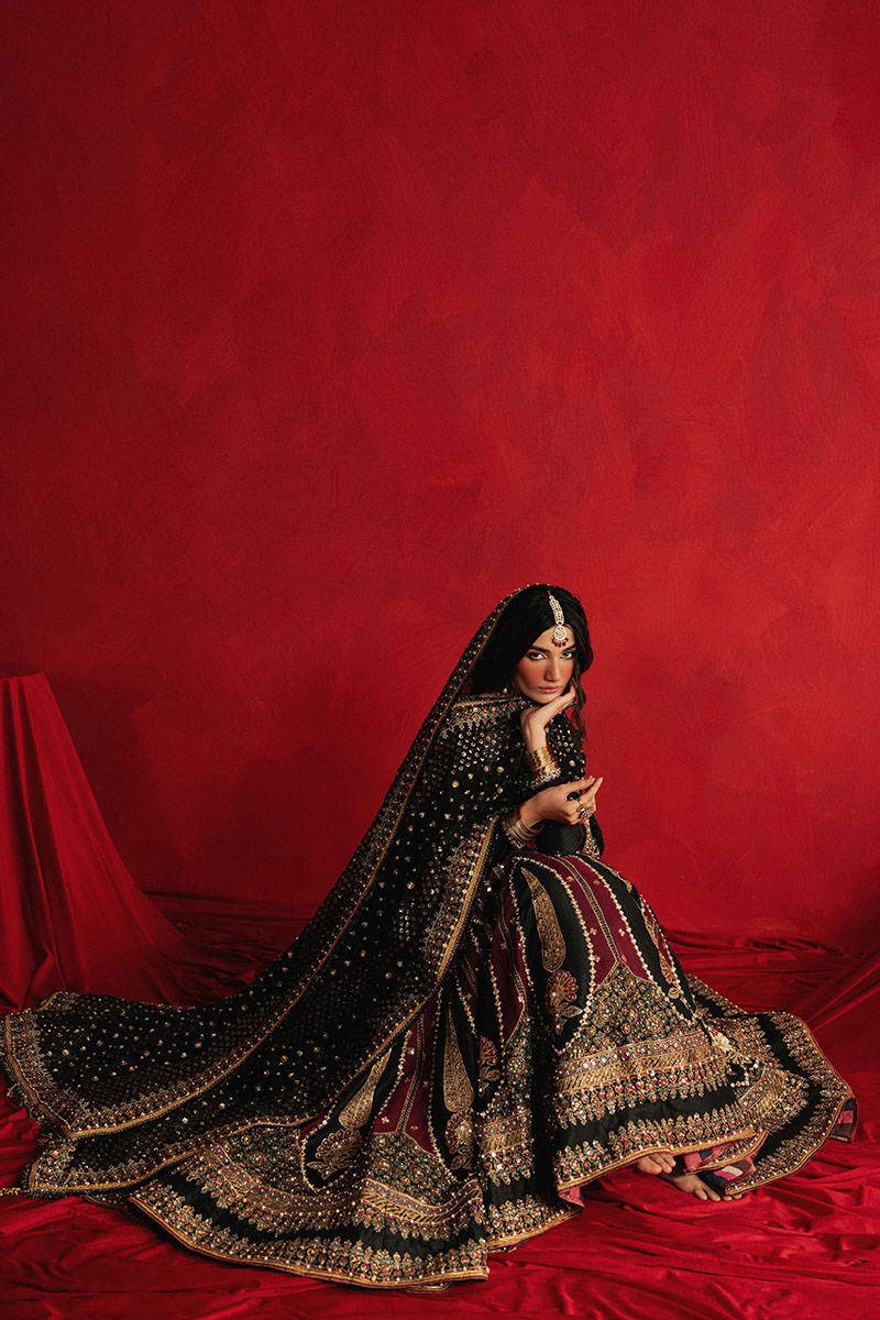 Dil Ras by Mohsin Naveed Ranjha couture black bridal outfit – Pakistanimoda