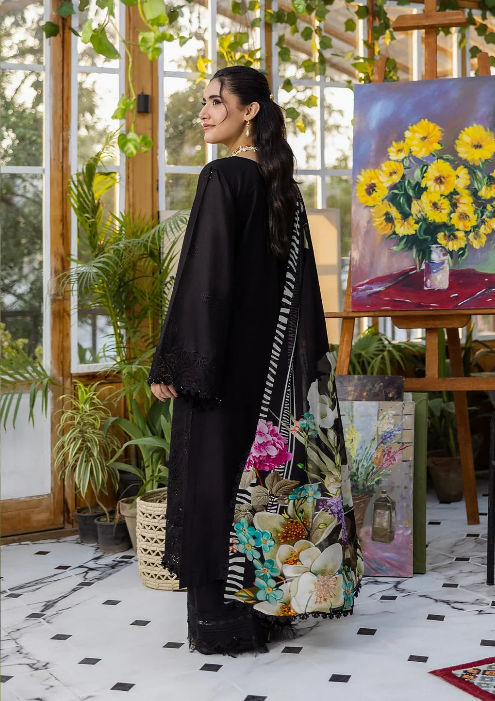 EEC-2A Queen of Dusk – Luxury Grey Chikankari Lawn Suit