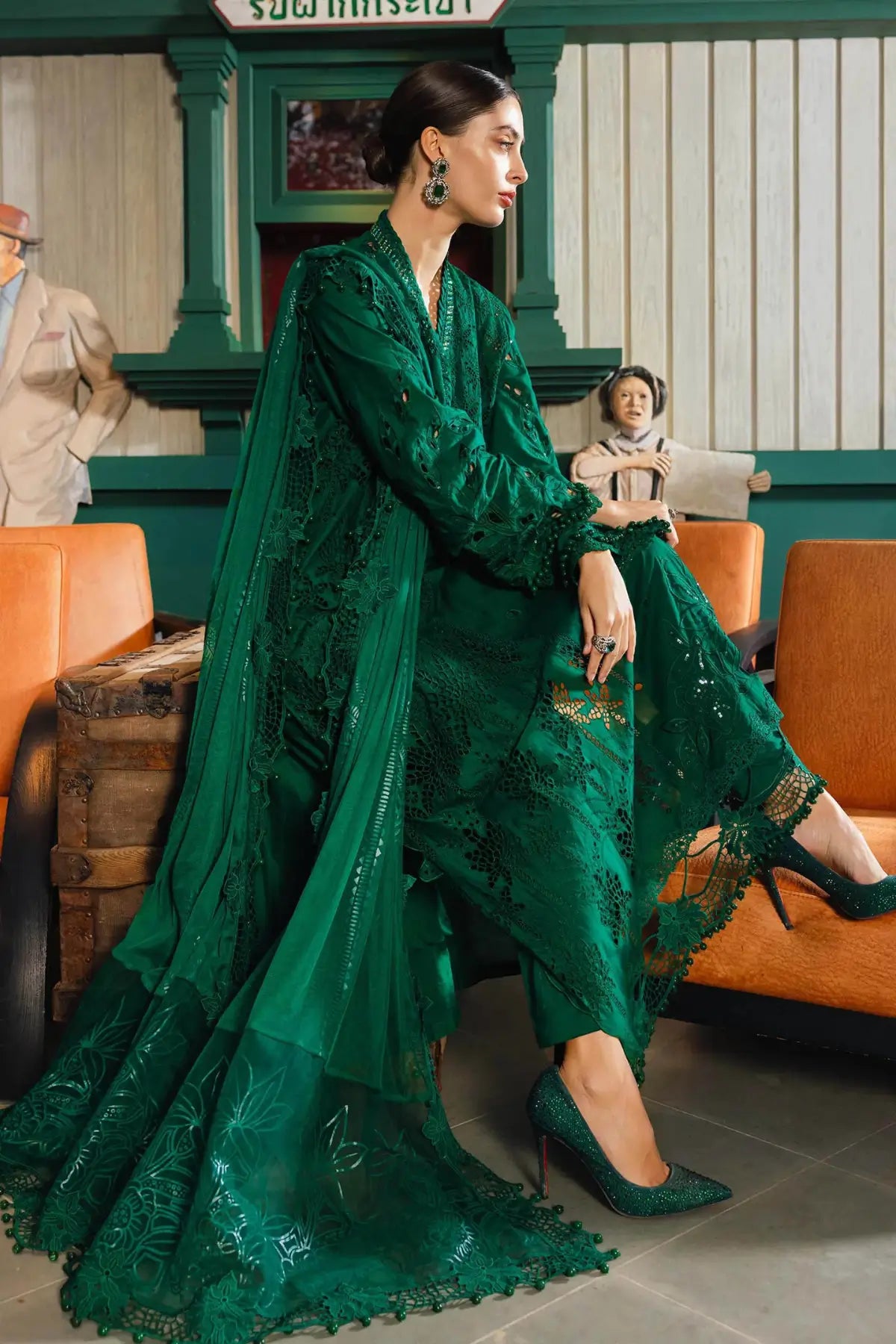 emerald green eid dress Emerald Green Floral Lace Kaftan