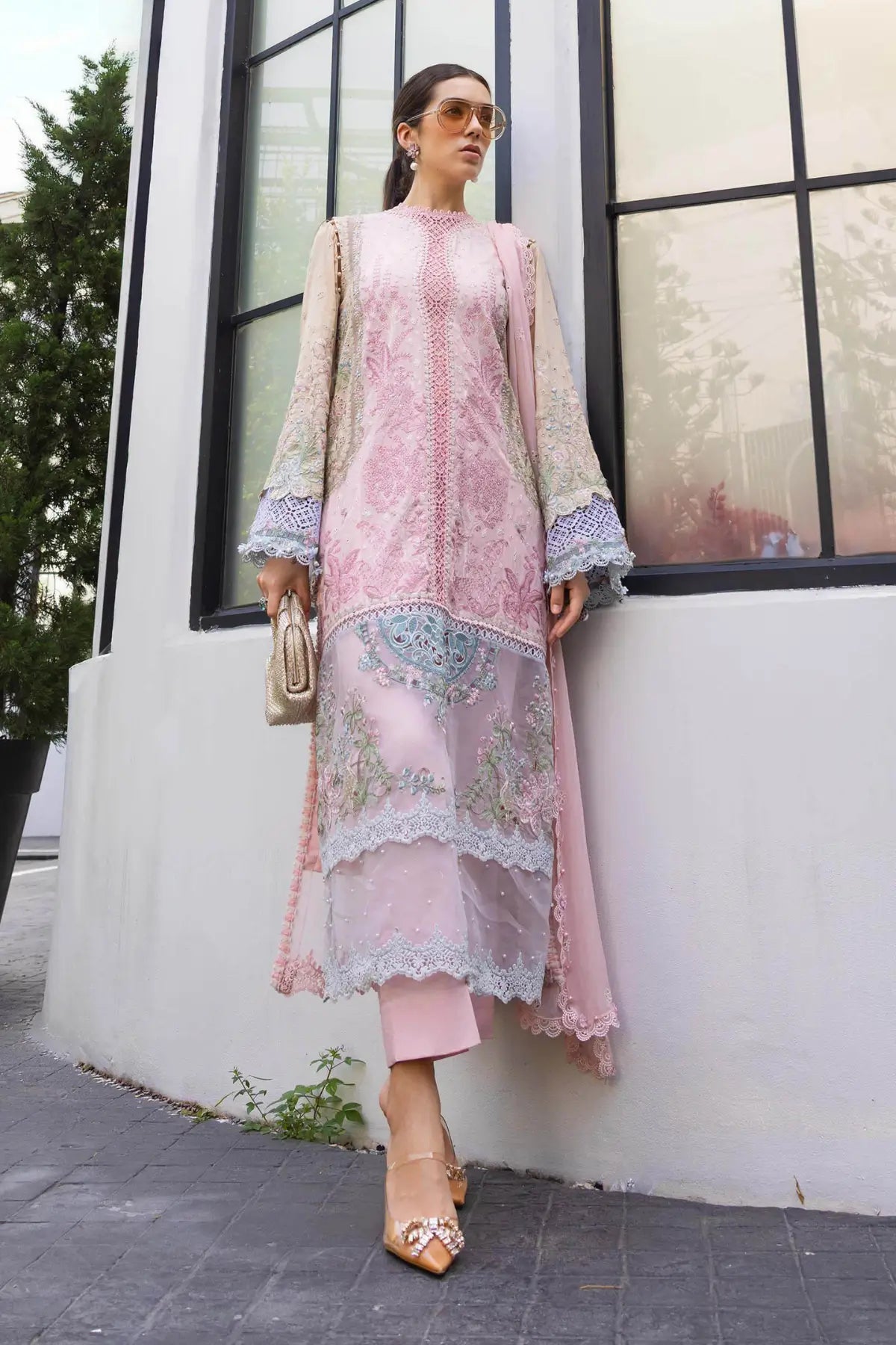 EL-26-09 Maria B pink summer lawn suit with embroidered neck lace, organza patch, cambric trouser and chiffon dupatta