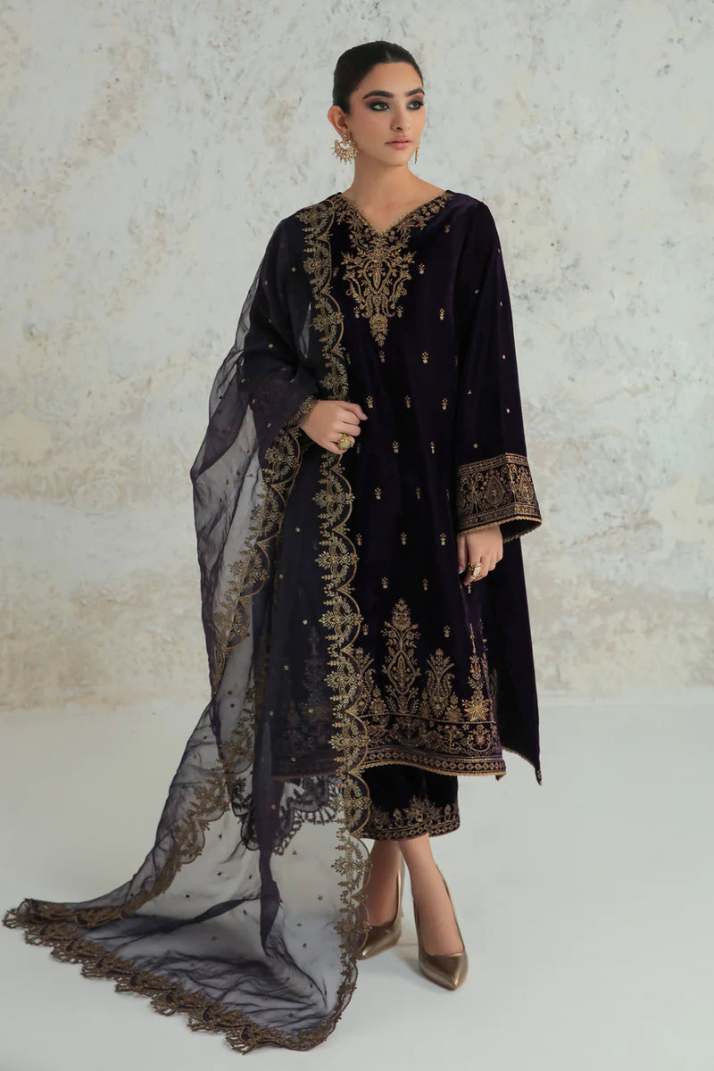 Premium velvet dresses for formal occasions