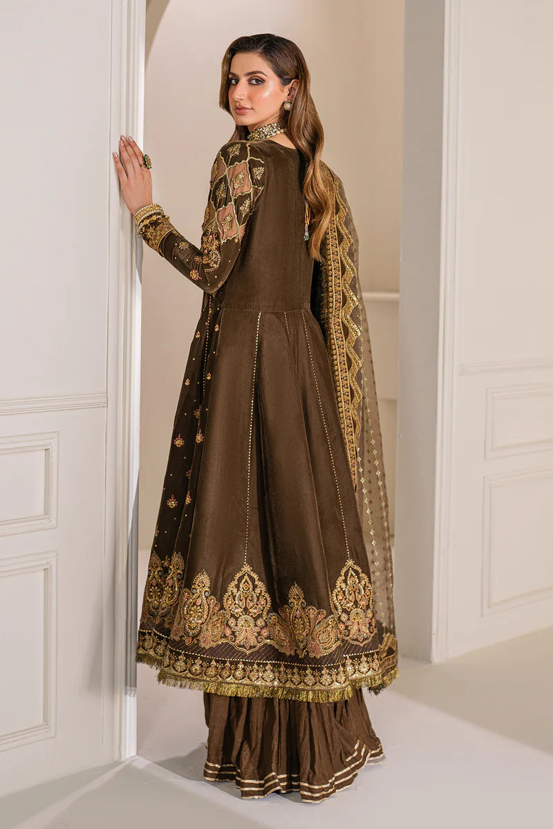 Elegant embroidered dresses for weddings and festive occasions