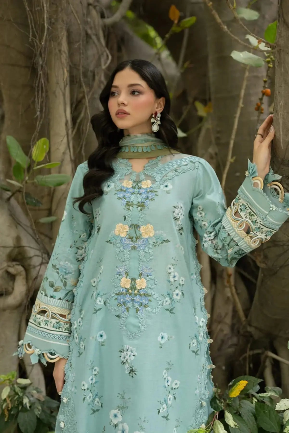 ESG-6B Zaria Elaf Premium sea green lawn stitched 3PC suit with printed chiffon dupatta by Pakistanimoda