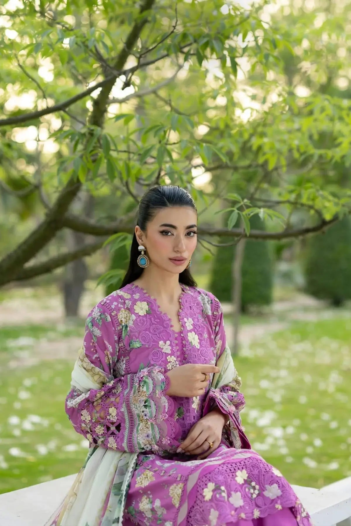 ESG-7B Kiara Elaf Premium orchid pink lawn stitched 3PC suit with printed chiffon dupatta by Pakistanimoda
