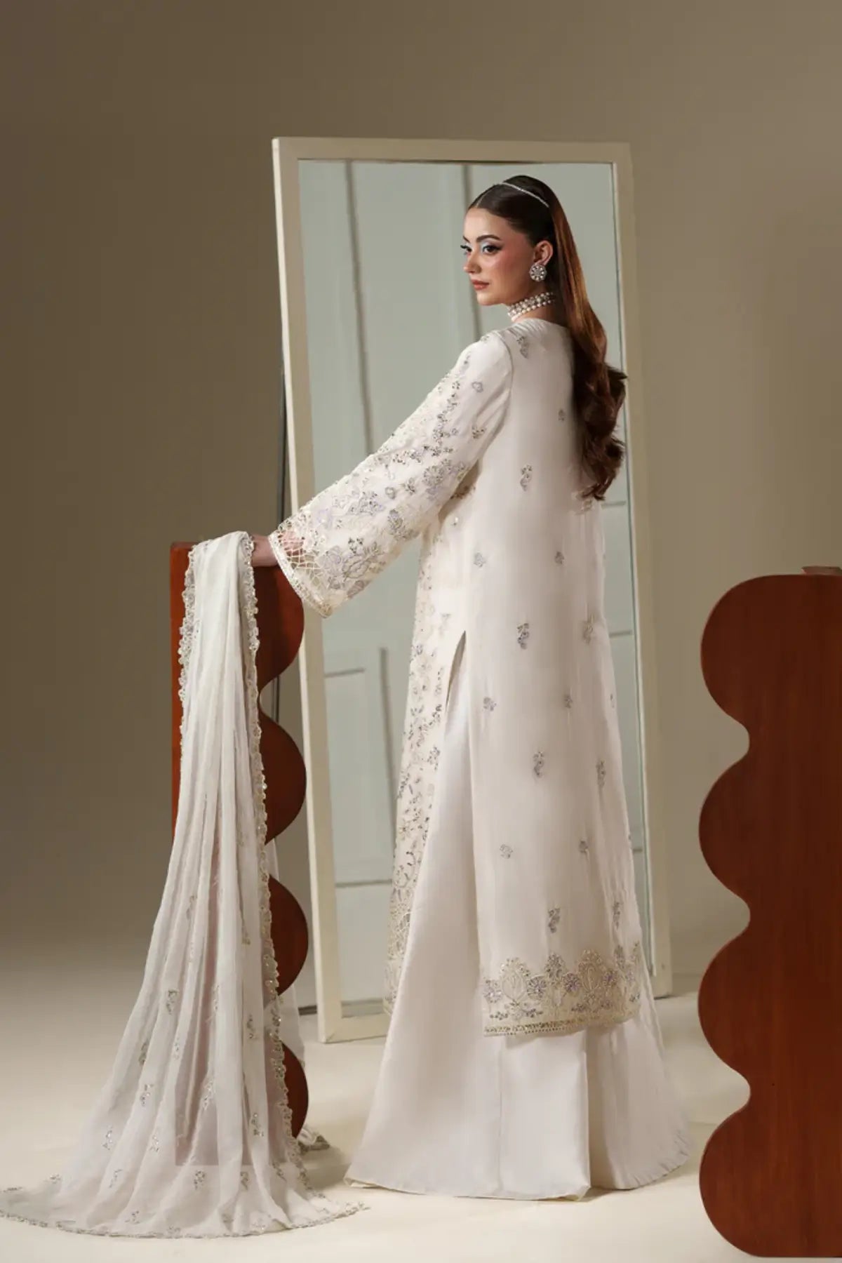 Elosie Emaan Adeel Nouvelle Luxury Chiffon Ivory Embroidered Stitched 3PC Suit | Pakistanimoda