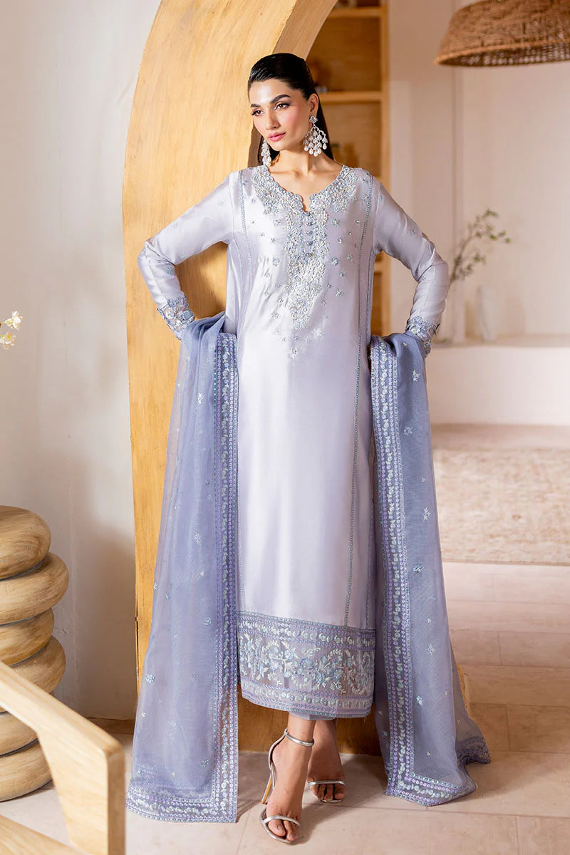 Elya silver silk 3-piece suit for weddings and festive occasions – Pakistanimoda