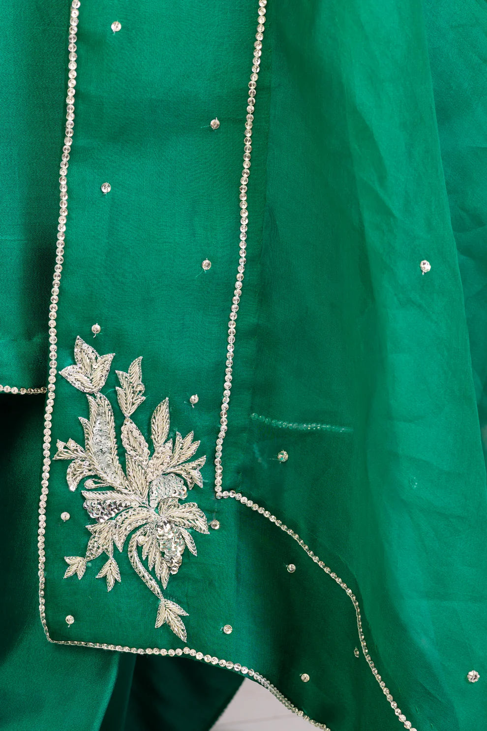 Emerald Moonlight- Elegance Formal Wear Embroidered Dress