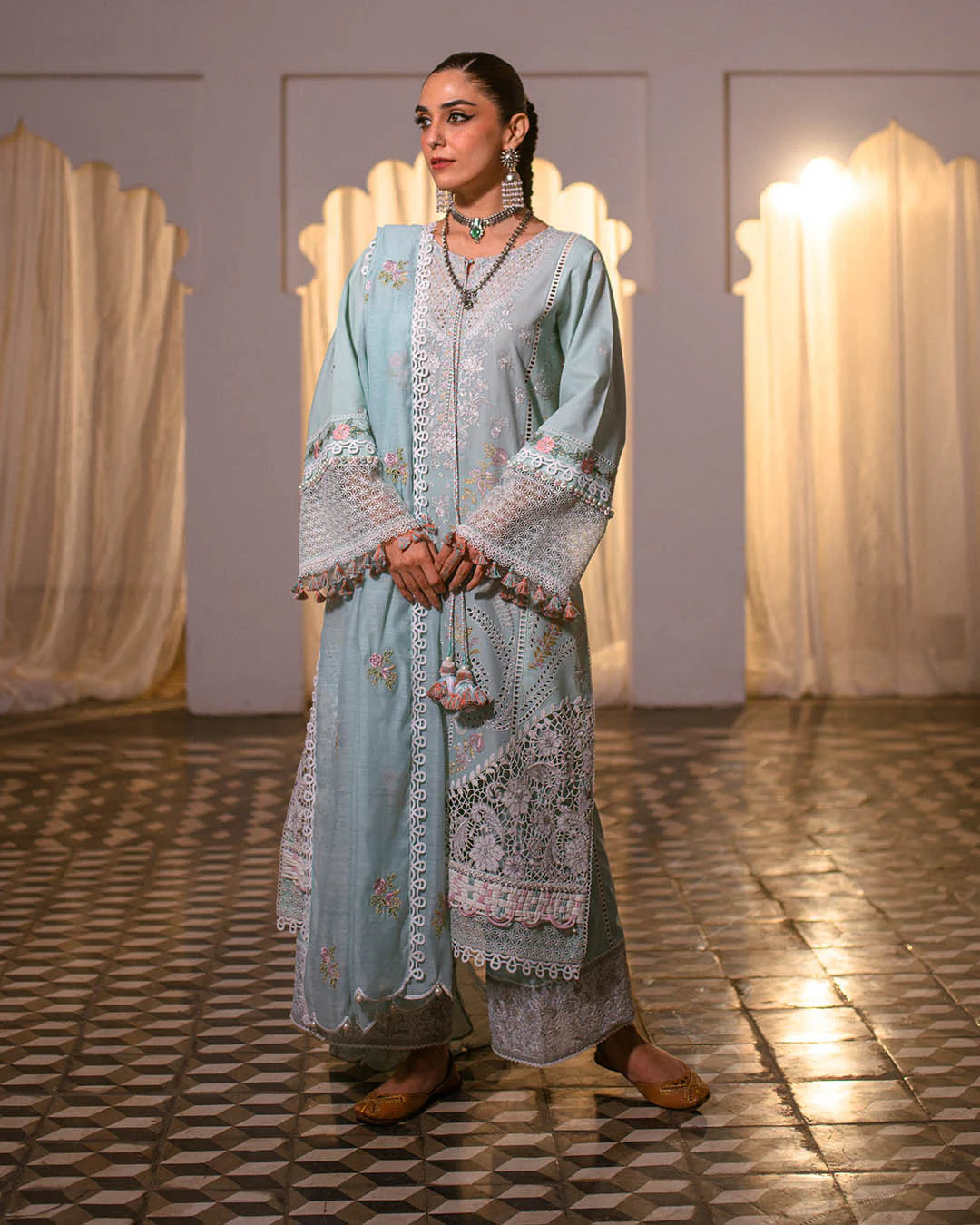 Ersa- Sajna Lawn 25 Outfit By- Maya Ali