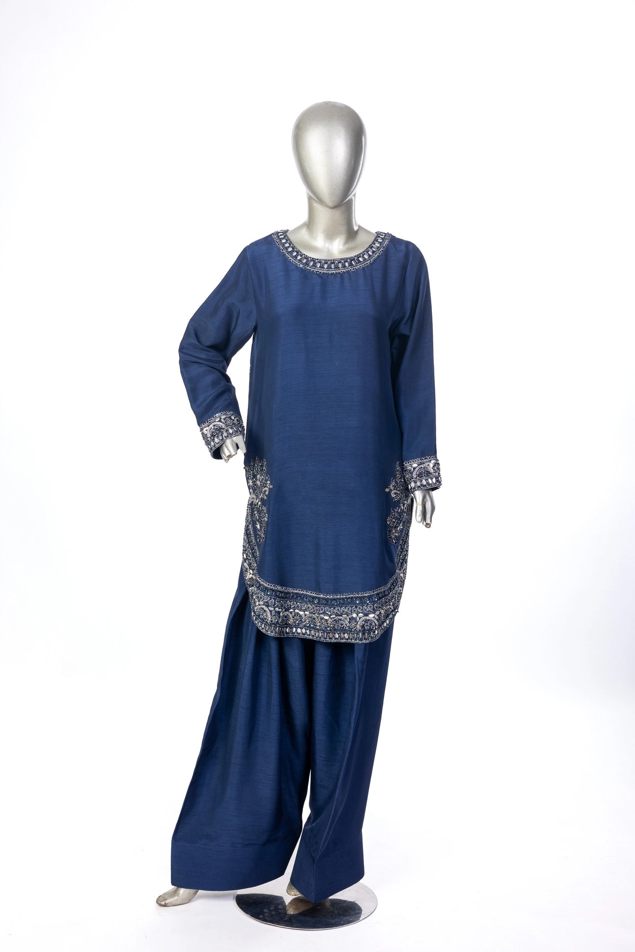 Erum Navy Blue Korean Silk Suit with short shirt, farshi shalwar & organza dupatta. Perfect festive & wedding wear by MariamRaj at Pakistanimoda.