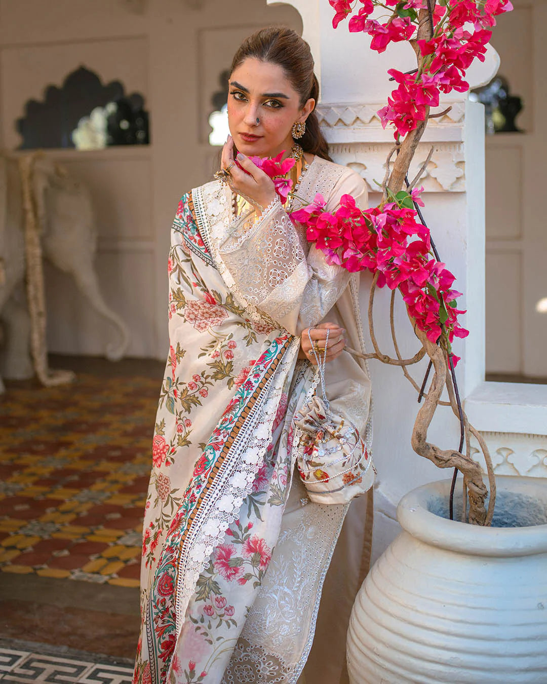 Esme- Sajna Lawn 25 Outfit By- Maya Ali