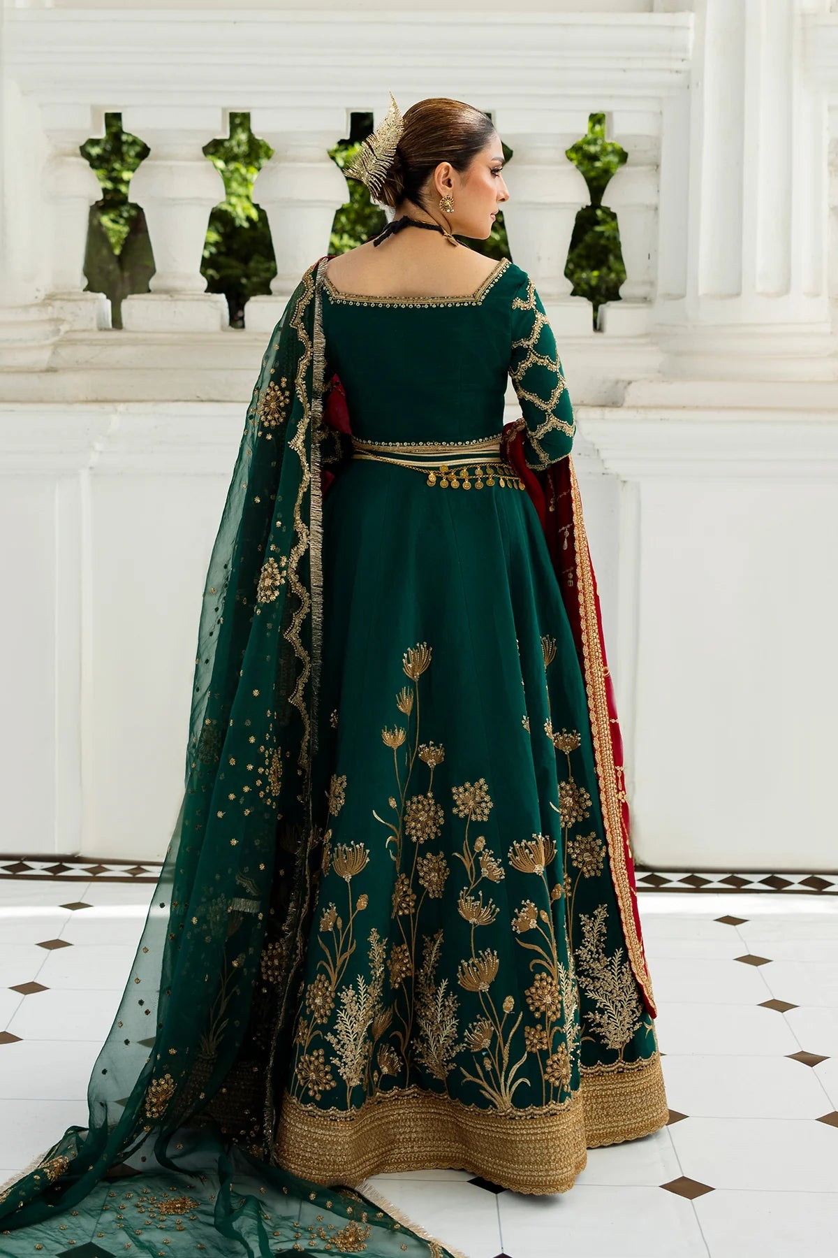 Evergreen stitched Pakistani bridal lehenga choli with embroidered dupatta & red shawl – Erum Khan Jahan Vol IV designer outfit.