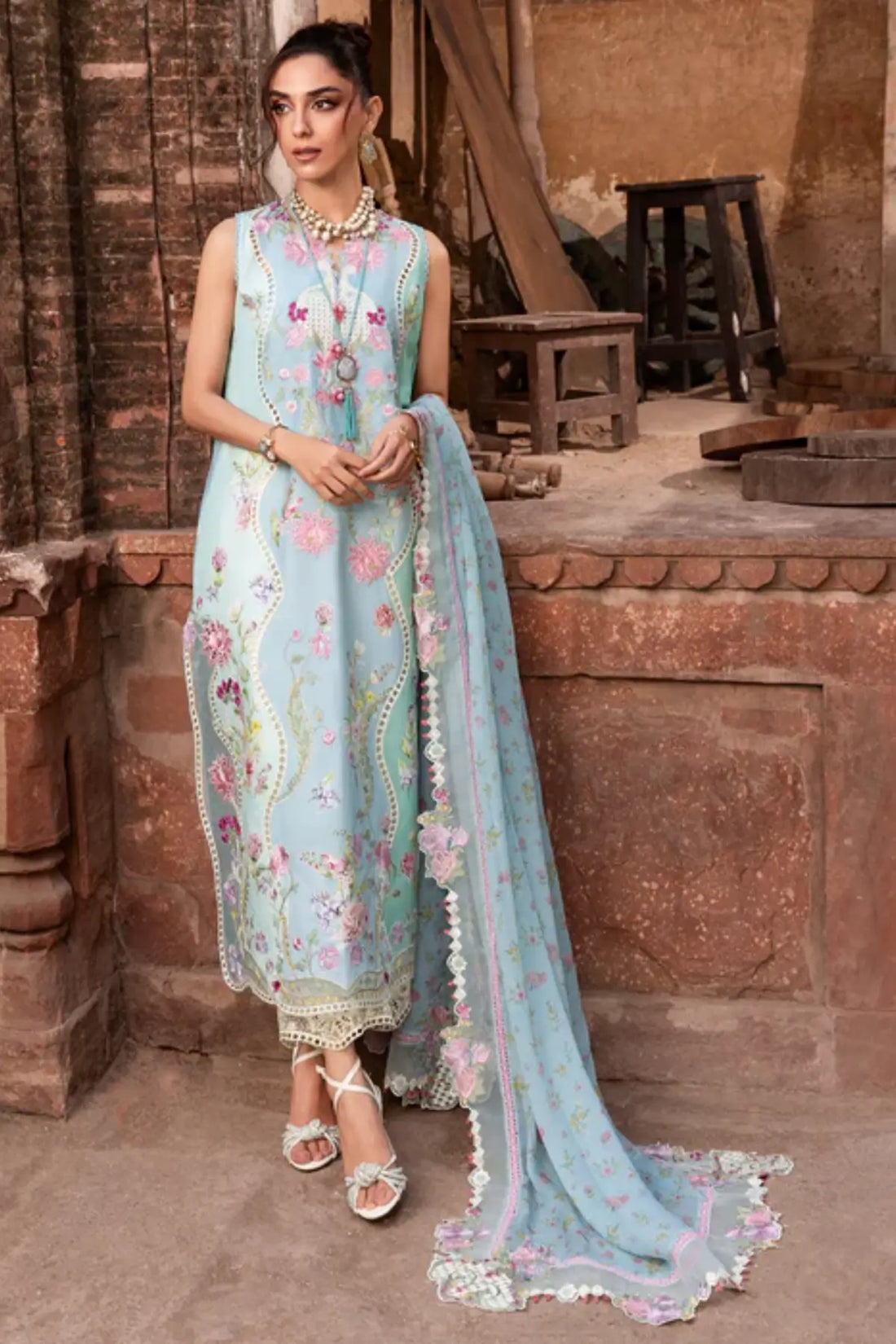 FAYE-7-B Saira Shakira Breeze sky blue embroidered lawn suit Pakistanimoda