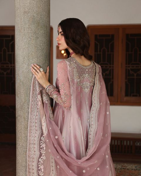 Faiza Saqlain - Mehermah Halina Luxe Pakistani Formals 24