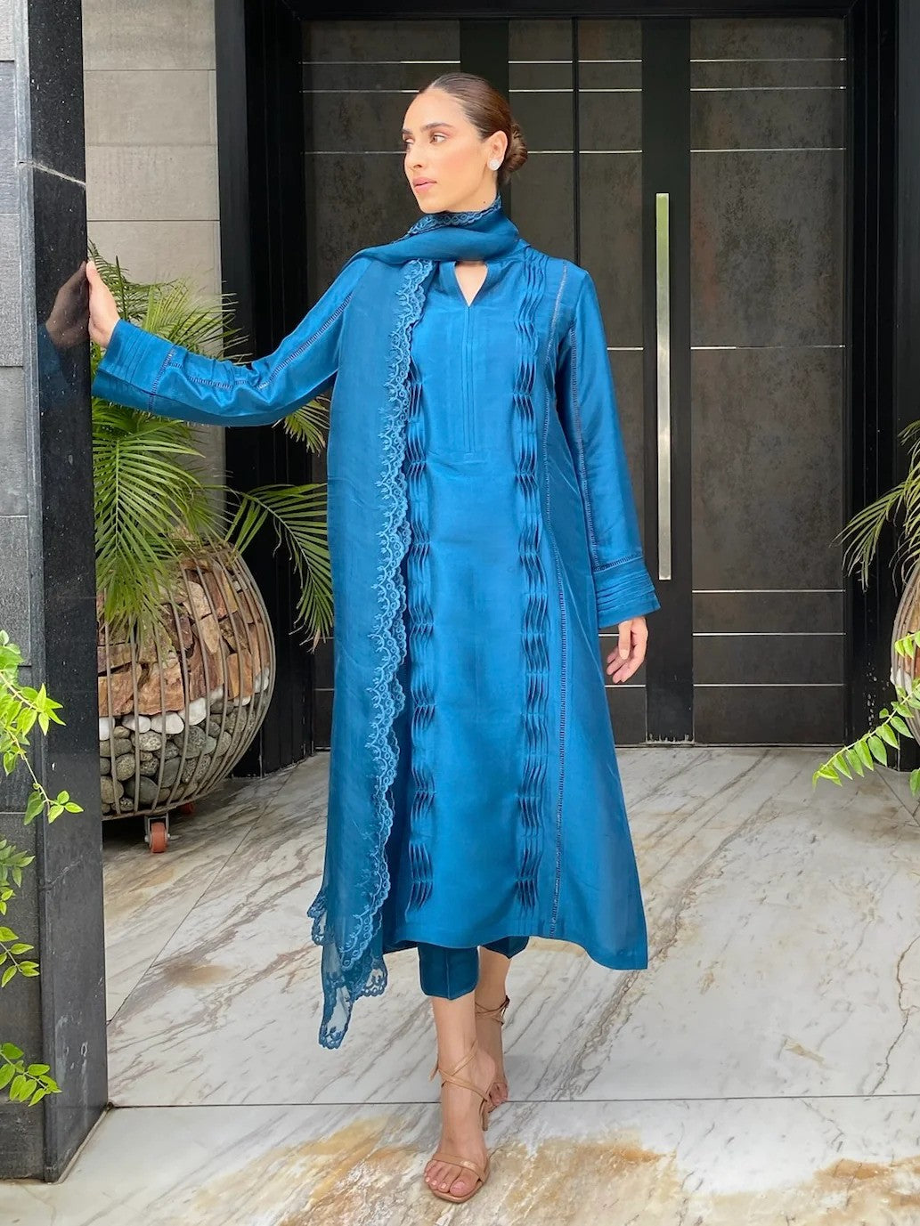 Fasana - Beautiful Blue Silk Outfit