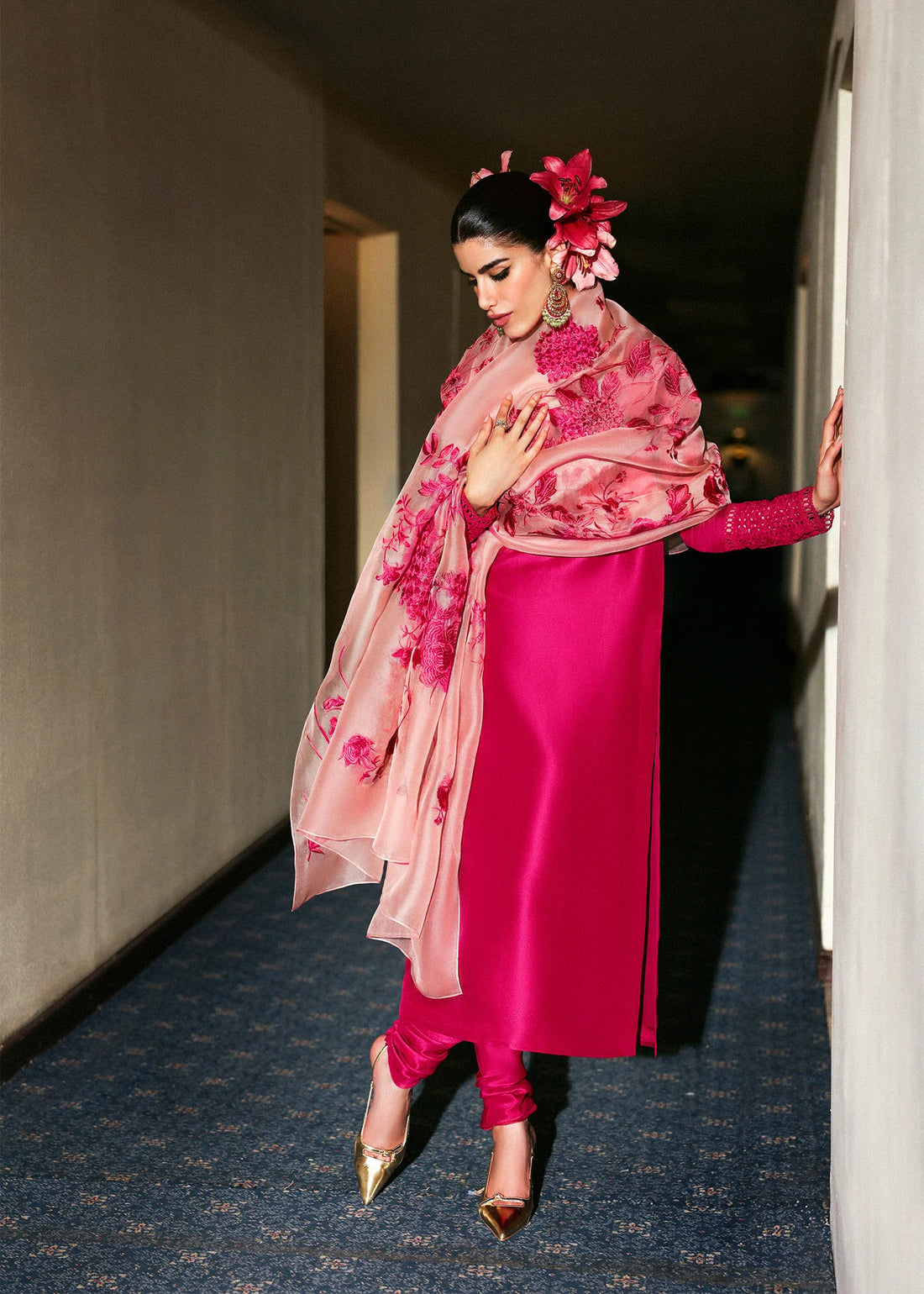 Fusche – Pink raw silk shirt with lace sleeves, churidar, and organza dupatta – Pakistani festive outfit for Canada at Pakistanimoda