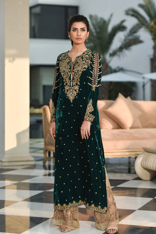 Velvet shirt with zardozi work, jamawar pants with organza applique hem, and matching organza dupatta – perfect for festive wear 2025.