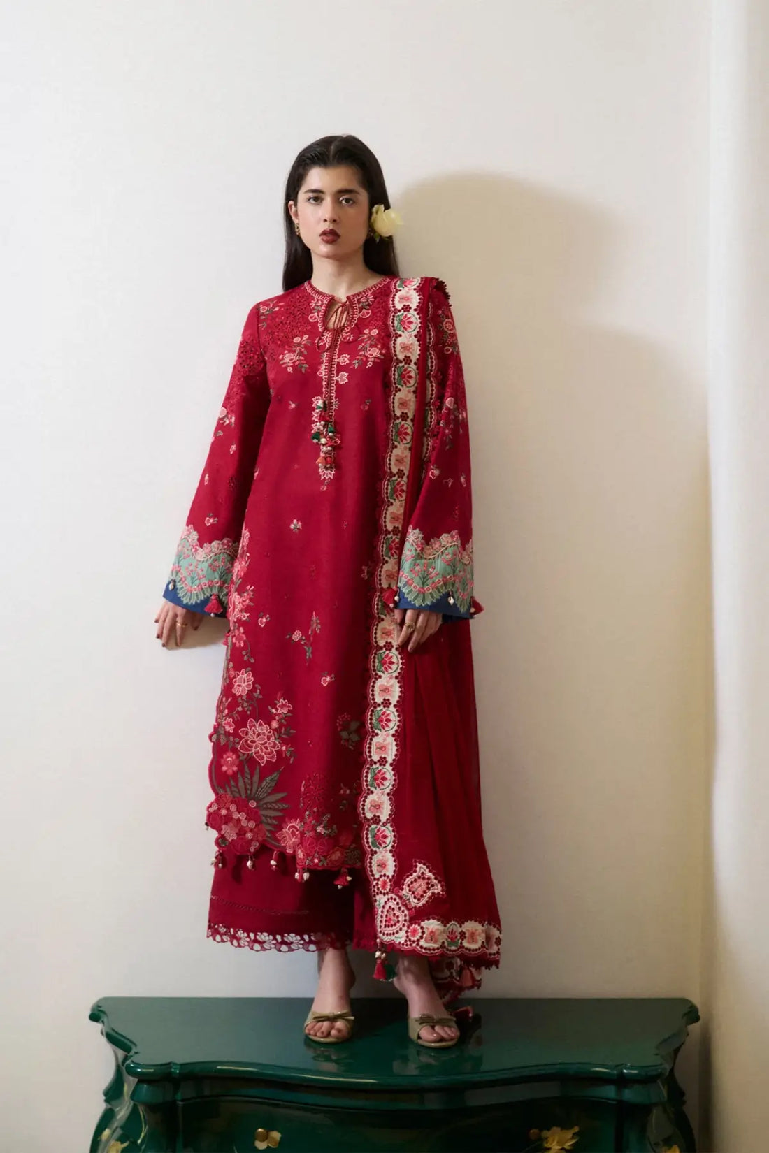 Gul-e-Surkh Hussain Rehar Pret SS'26 festive red lawn suit with chiffon dupatta at Pakistanimoda.