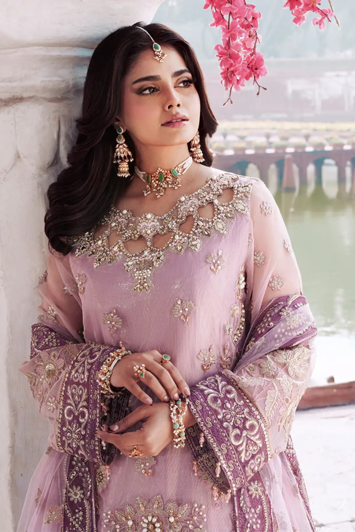 Gulraiz pink signature stitched bridal edit UK buyers embroidered organza net dupatta Pakistanimoda.com