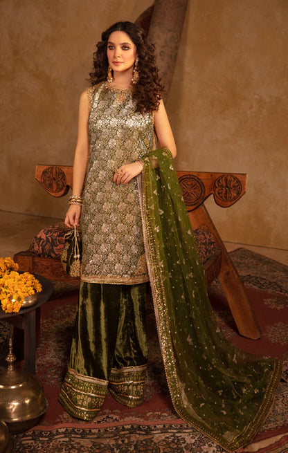 Gulzar- Pakistani Traditional Shalwar Kameez By Maya Ali Pret-A-porter