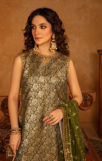 Gulzar- Pakistani Traditional Shalwar Kameez By Maya Ali Pret-A-porter