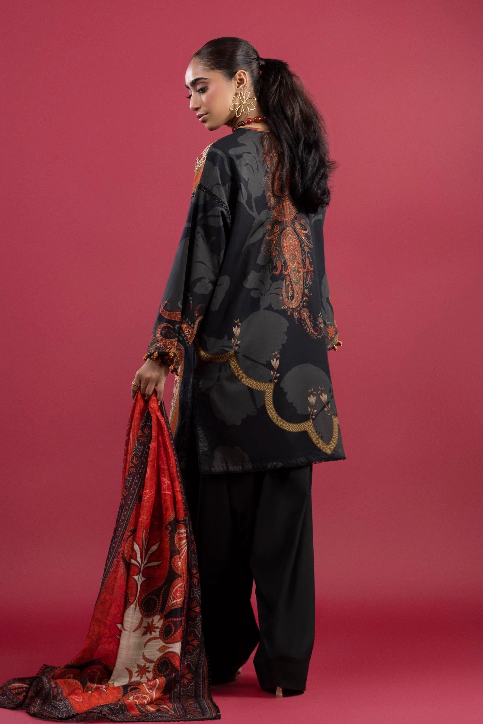 H253-001A-3DE – Mahay all-black lawn stitched suit with organza neckline and printed monarc dupatta – Elegant Pakistani outfit for UK women at Pakistanimoda