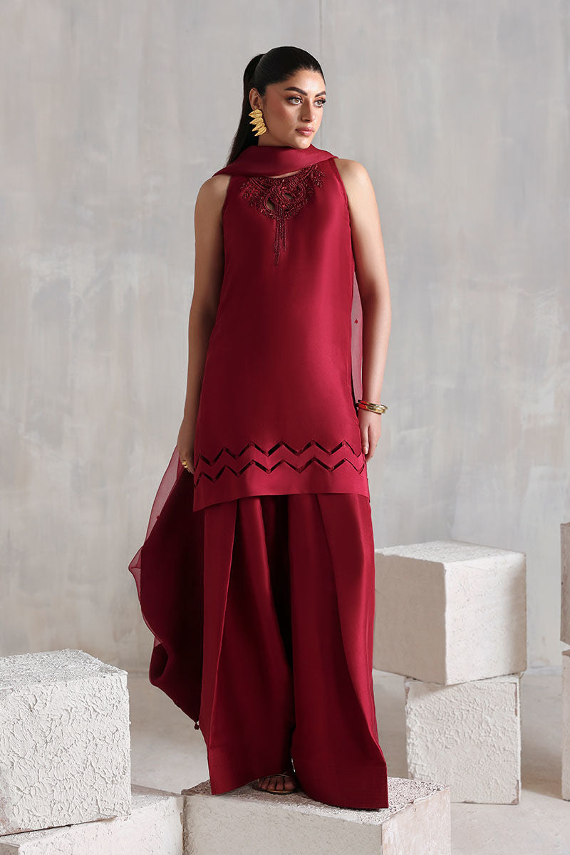 Maroon Pakistani raw silk short shirt and trouser set with organza dupatta – perfect for Eid and formal events in USA, UK, and Canada.