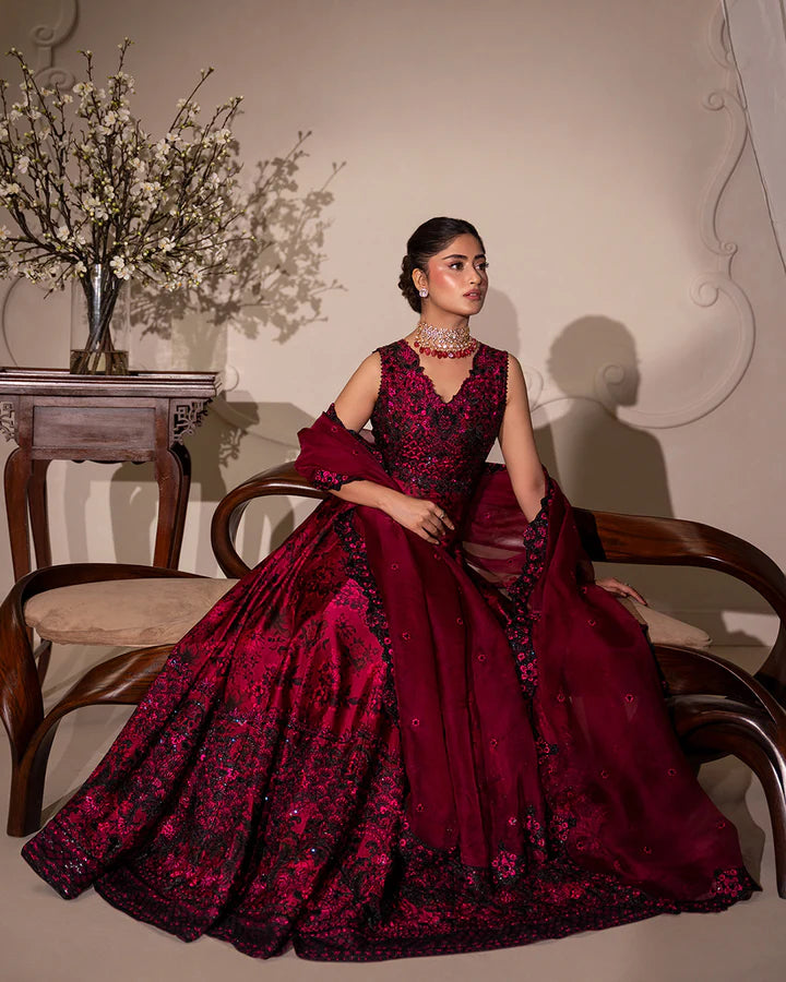 Havin Faiza Saqlain magenta stitched pishwas with embroidered organza dupatta and silk trousers – Pakistanimoda
