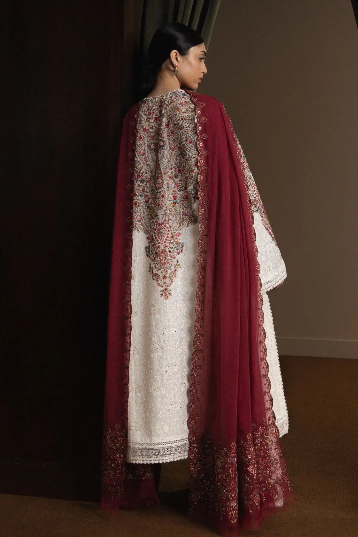White Kashmiri embroidered lawn suit Zara Shahjahan Hikari-D7 with chiffon dupatta and cambric trouser