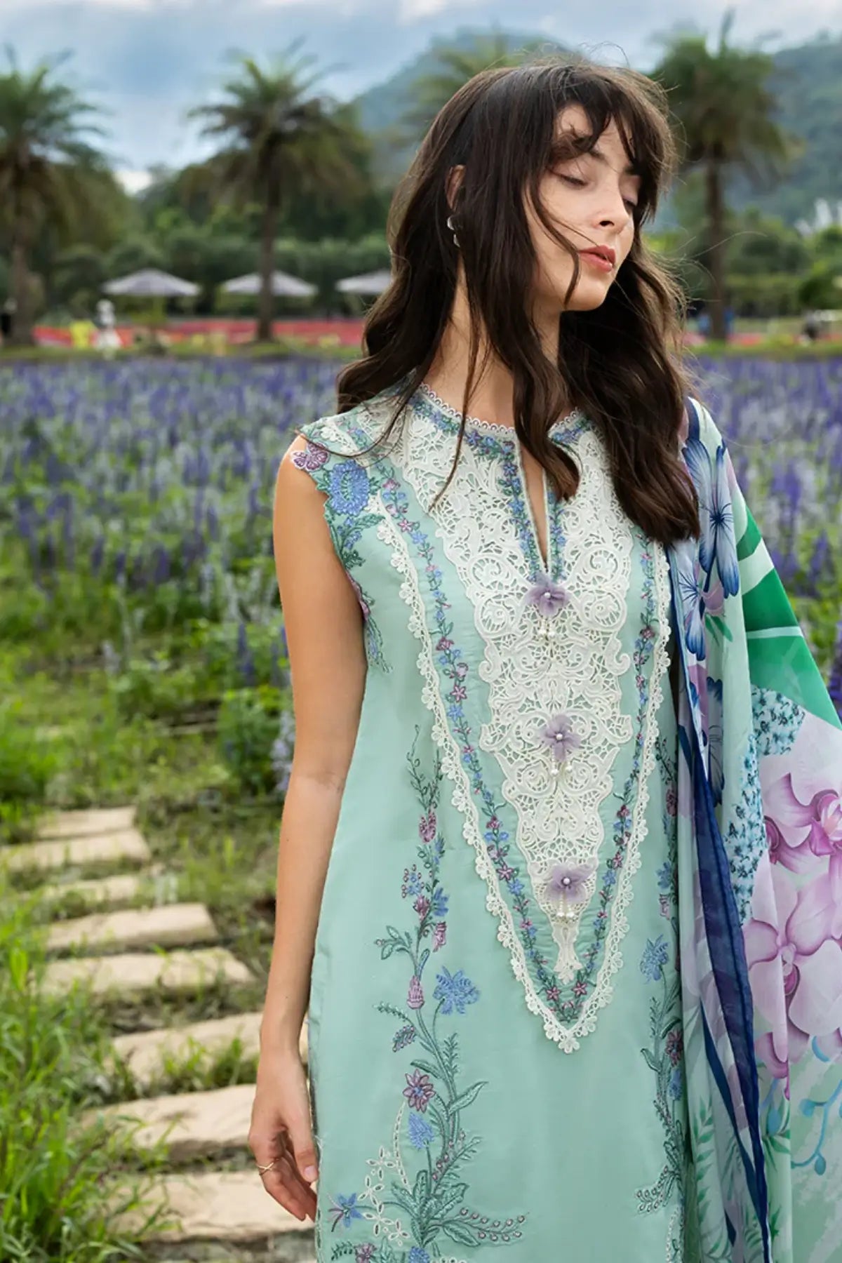 Hummingbird Haven mint green Mushq chikan lawn 3PC suit with silk dupatta