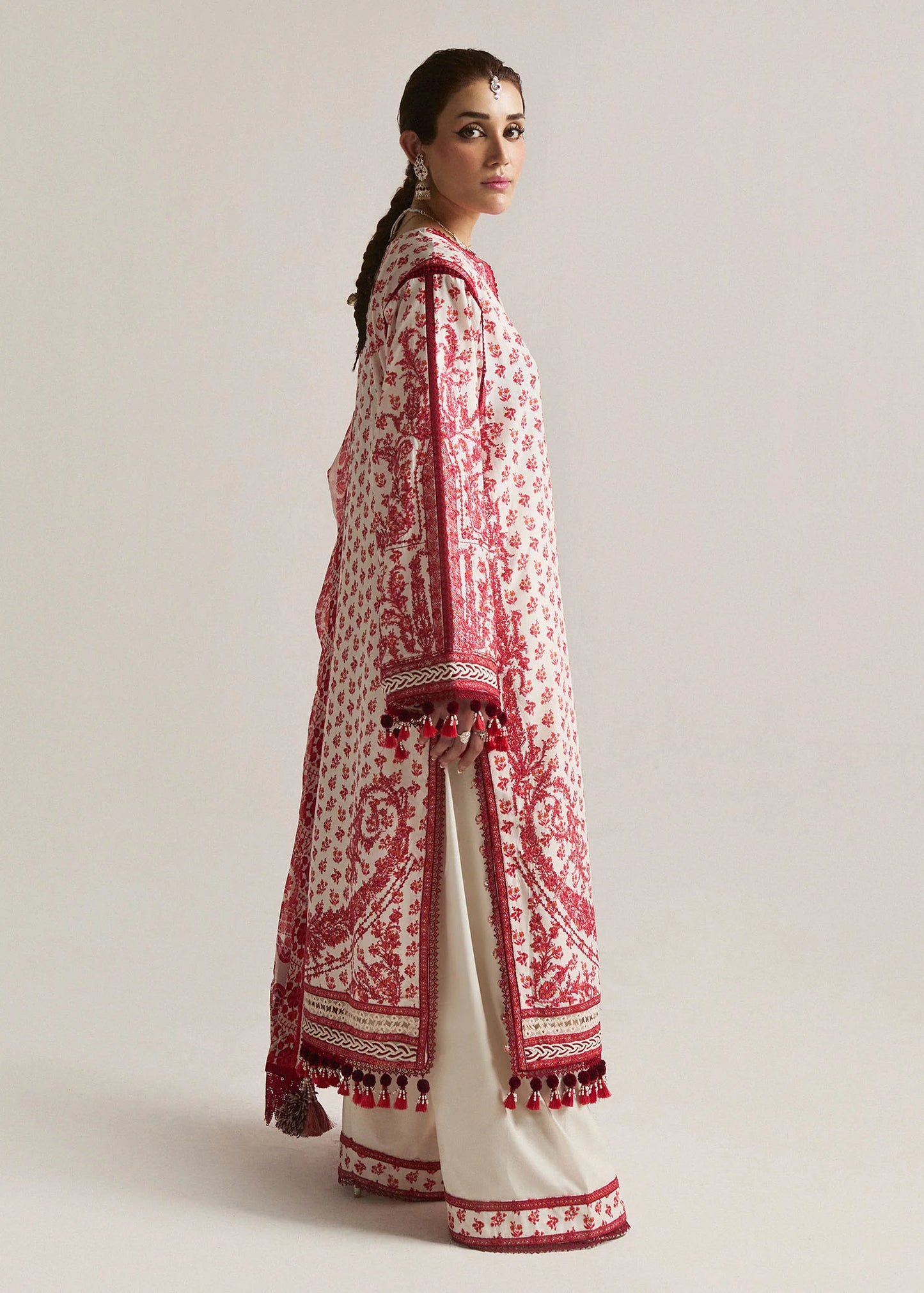 Hussain Rehar Stitched / Unstitched Pakistani Lawn - Oro