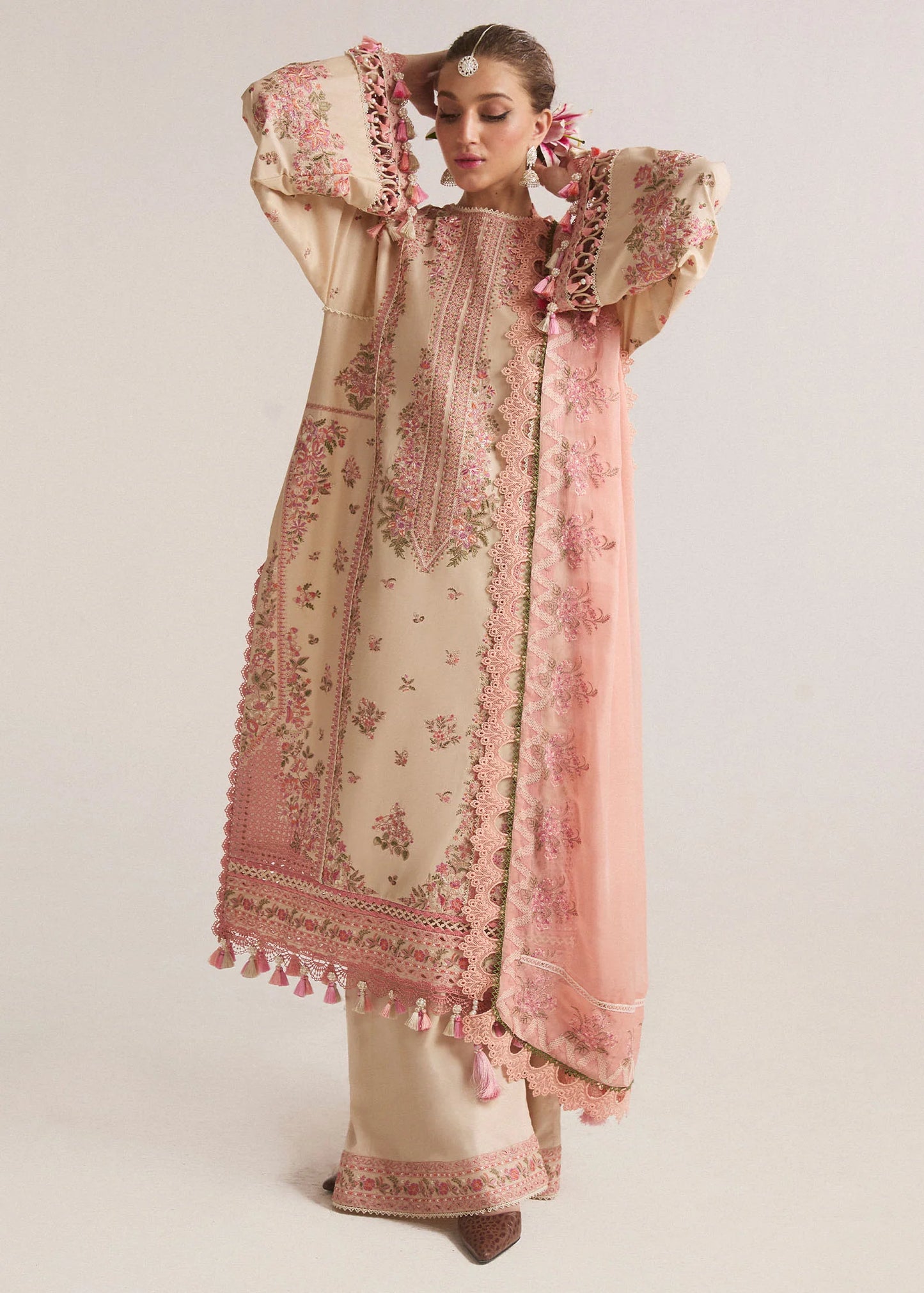 Hussain Rehar Stitched / Unstitched Pakistani Lawn - Stile