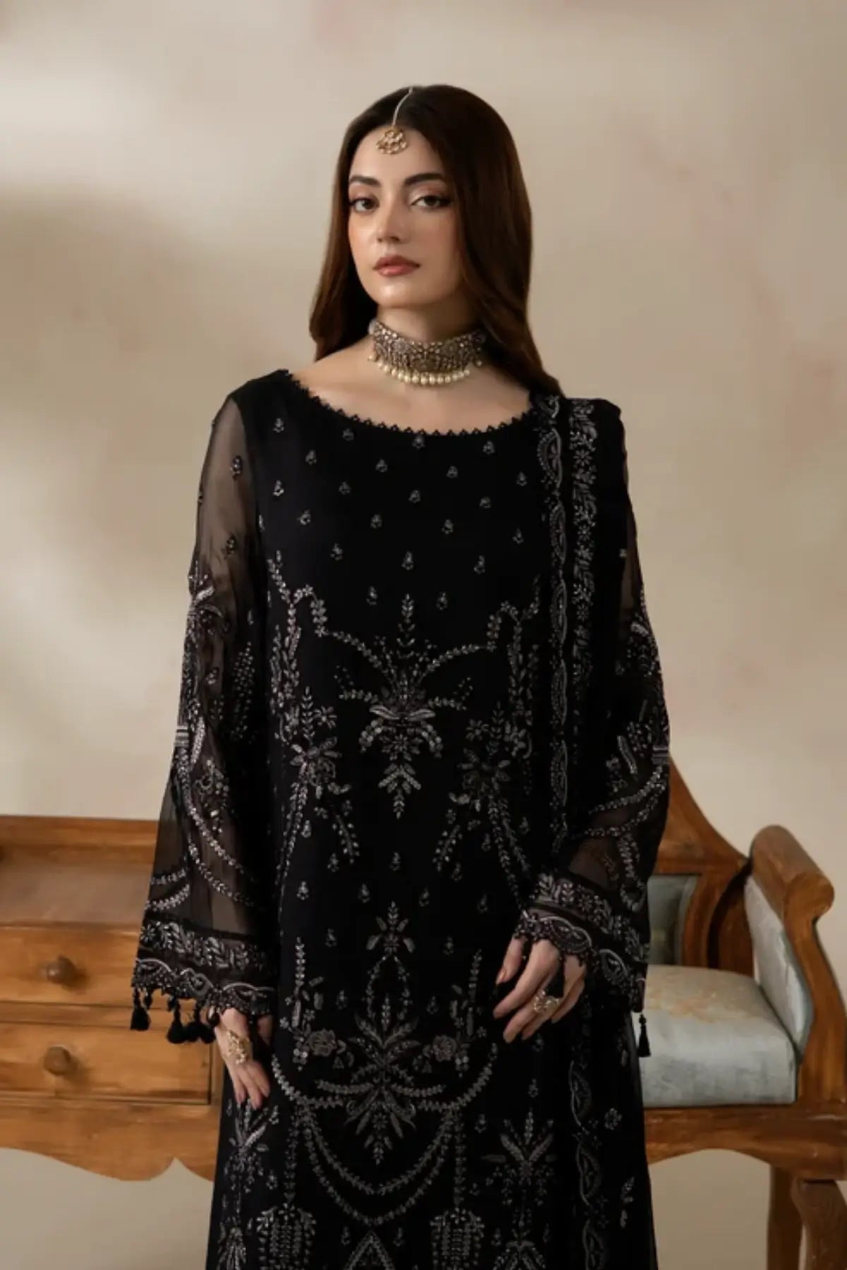 I-276 Ébène by Imrozia, black embellished chiffon Pakistani formal suit with raw silk trouser and embroidered dupatta.
