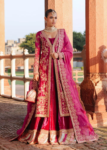 INAZAR – Fuchsia bridal lehenga suit with velvet lehenga, silk shirt, and embroidered dupatta. Stitched wedding outfit online at Pakistanimoda.