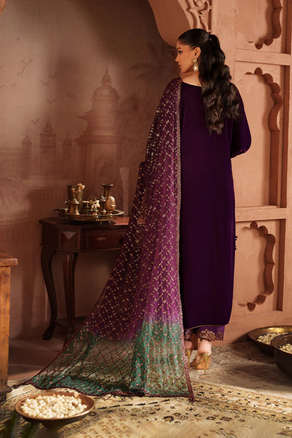 Iznik IV-57 Raagni Plum Velvet Embroidered Shalwar Kameez – Winter Festive & Bridal Wear Online at Pakistanimoda.com