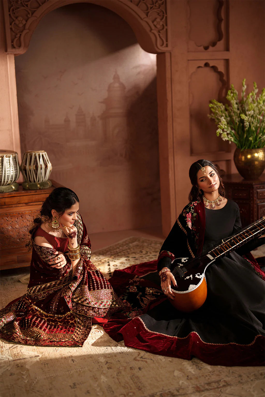 Iznik IV-59 Raagni Black Velvet Embroidered Frock with Shawl – Winter Bridal & Festive Party Wear Online at Pakistanimoda.com