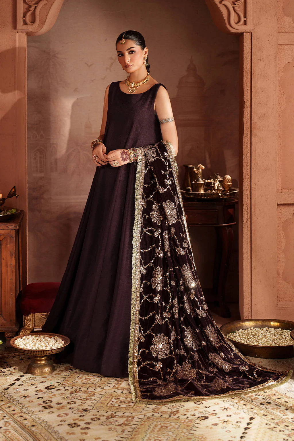 Iznik IV-63 Raagni Deep Plum Velvet Frock with Embroidered Shawl & Silk Bottom – Shop Festive Formal Wear Online at Pakistanimoda.com