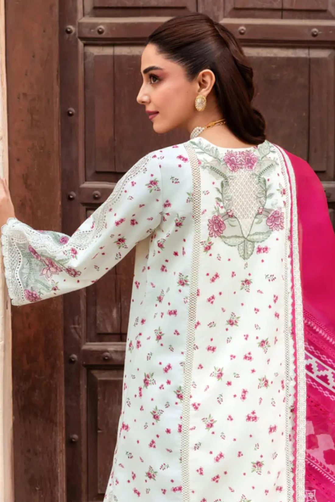 IVY-1-A Saira Shakira Breeze ivory printed lawn suit Pakistanimoda
