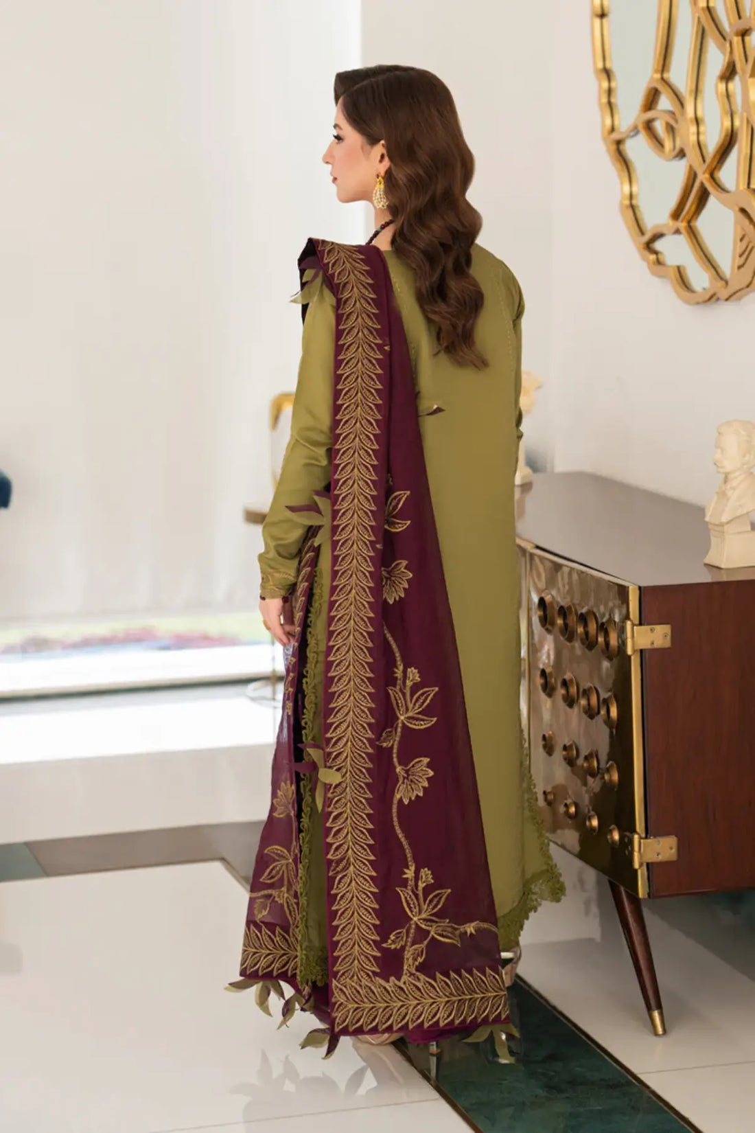 Irha olive stitched lawn 3PC Eid suit by Rang Rasiya Carnation Eid Edit 2026 with cotton net dupatta