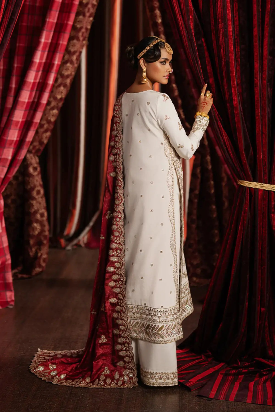 Khuld Afrozeh ivory raw silk occasion wear DIVANI 2025 Pakistani formal dress stitched Pakistanimoda